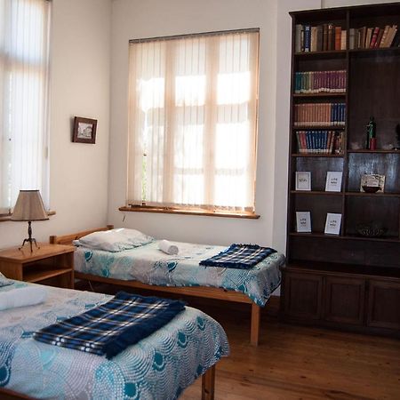 Lüderitz Historical Guesthouse - Self Catering Apartments מראה חיצוני תמונה