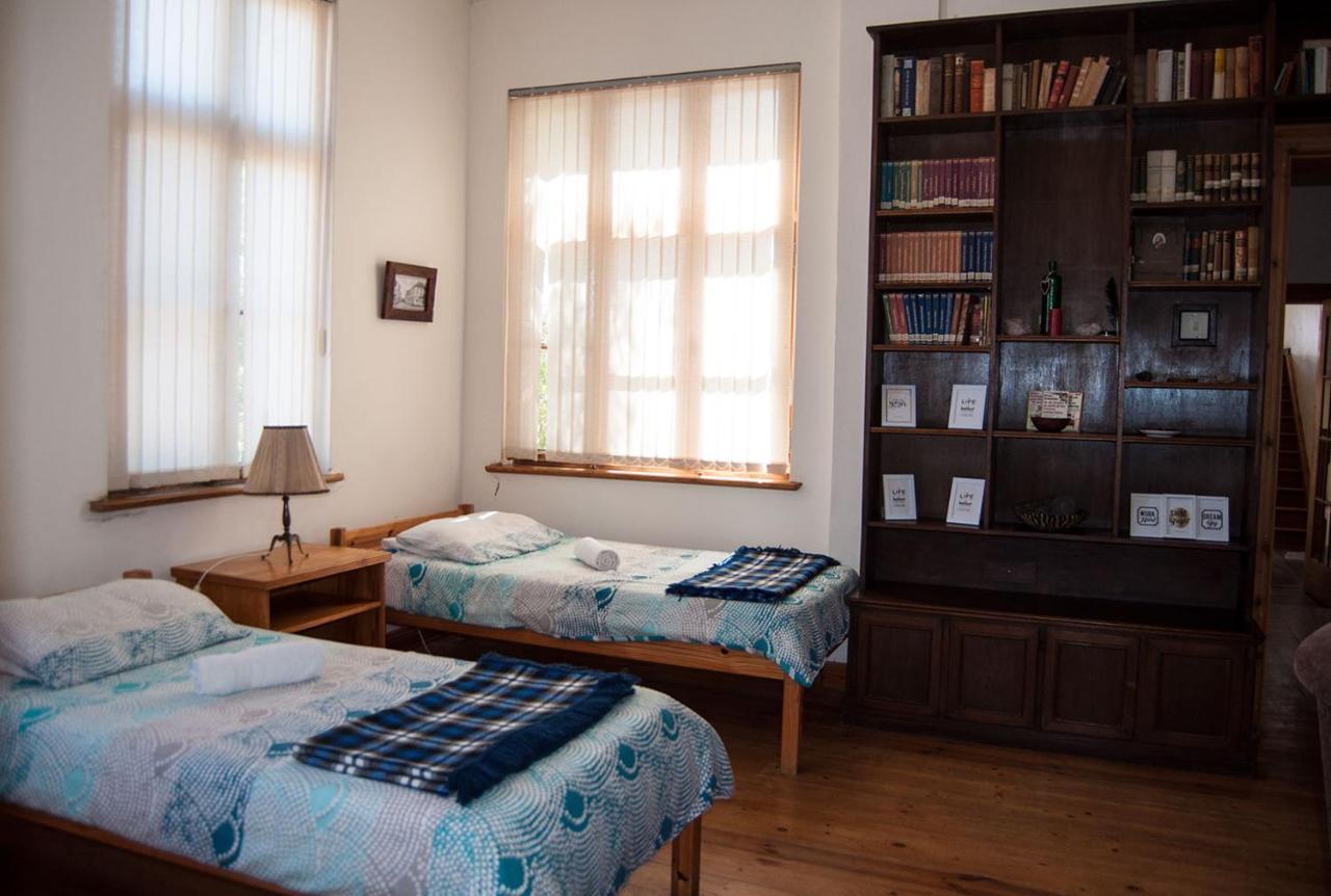 Lüderitz Historical Guesthouse - Self Catering Apartments מראה חיצוני תמונה